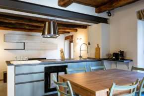Casa Sina -la villetta nel borgo Massino Visconti